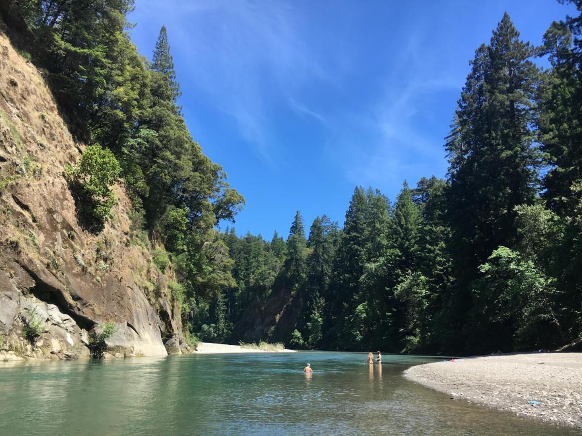 Hotel Glamping In The Redwoods With A Hot Tub! Garberville Exterior foto
